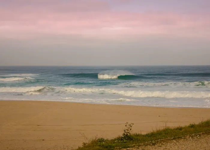 Hotel La Wave Surf Coruna